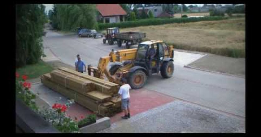 #21 Spojování výztuž a uskladnění dříví na vazbu střechu … – Stavba Domu