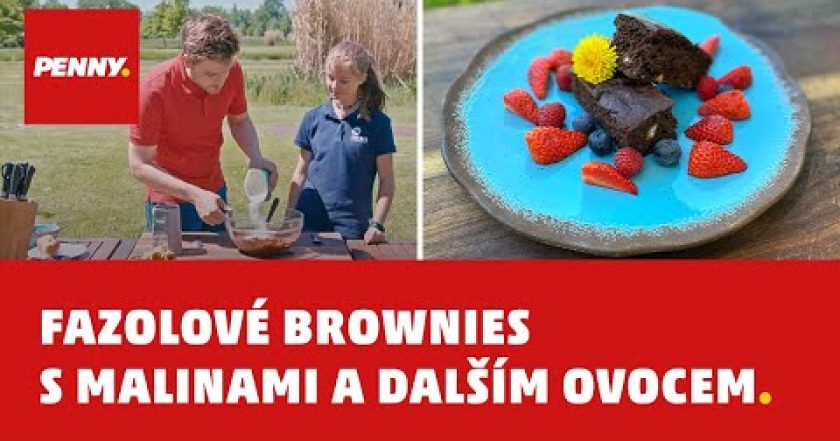 RECEPT z regionu – Fazolové brownies s malinami a dalším ovocem